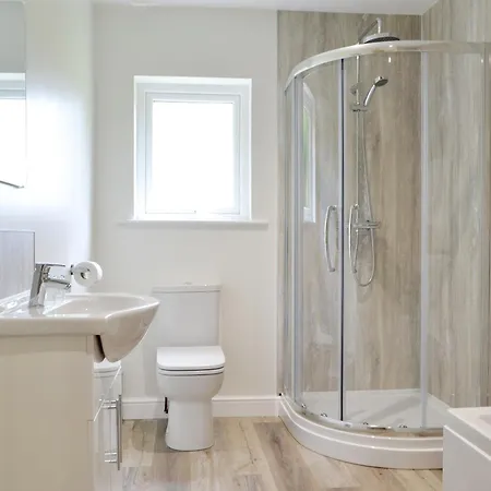 Lucy's At The Grange - Uk11519 Mockerkin